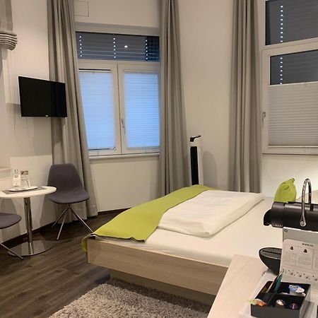 Best Business Buehl - Boardinghouse Buitenkant foto