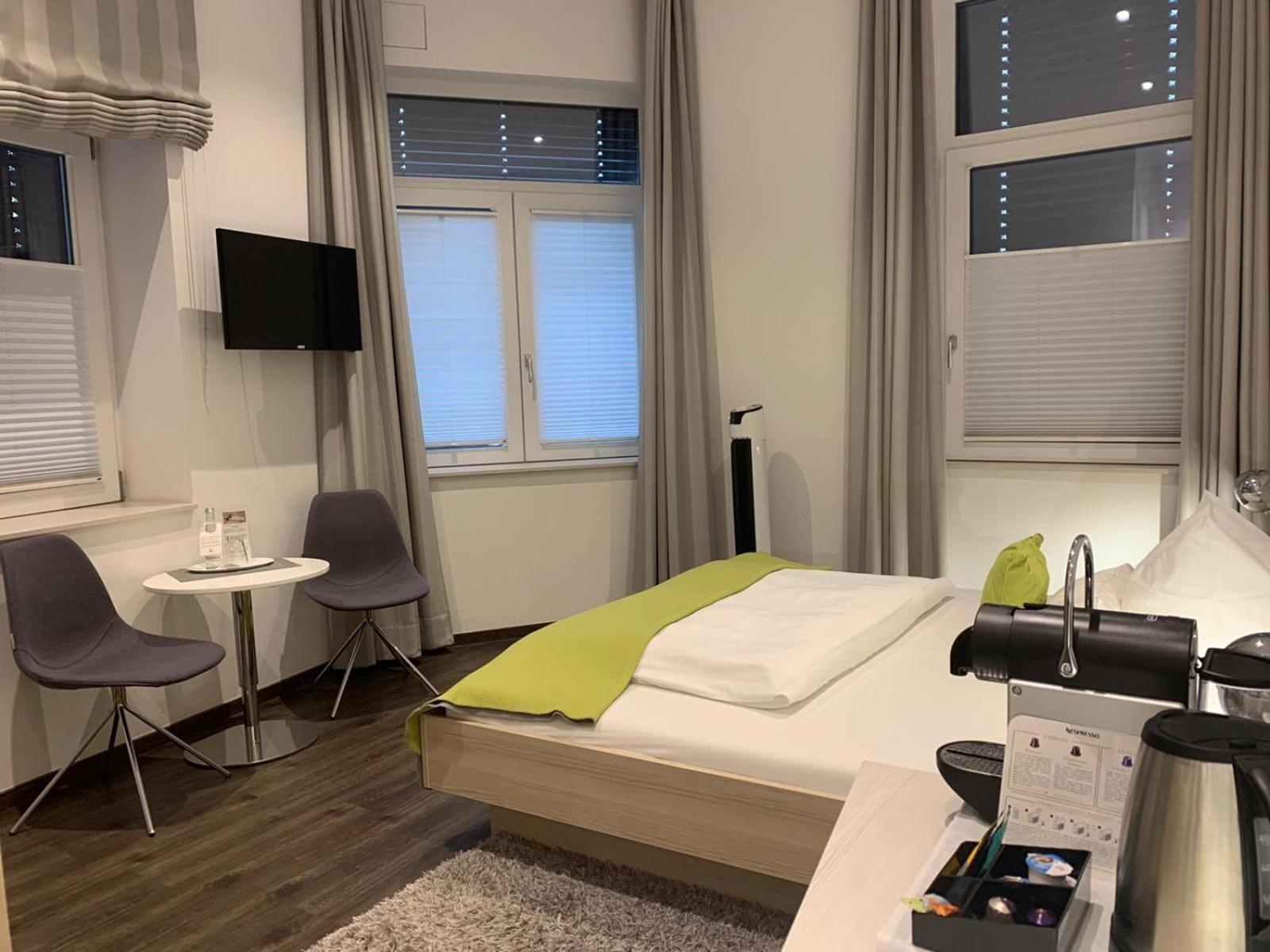 Best Business Buehl - Boardinghouse Buitenkant foto